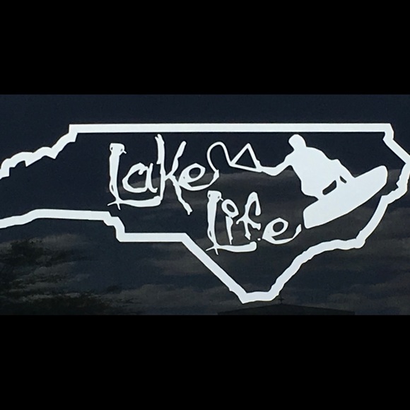 Meet your Posher, Denise. - Picture 7 of 8